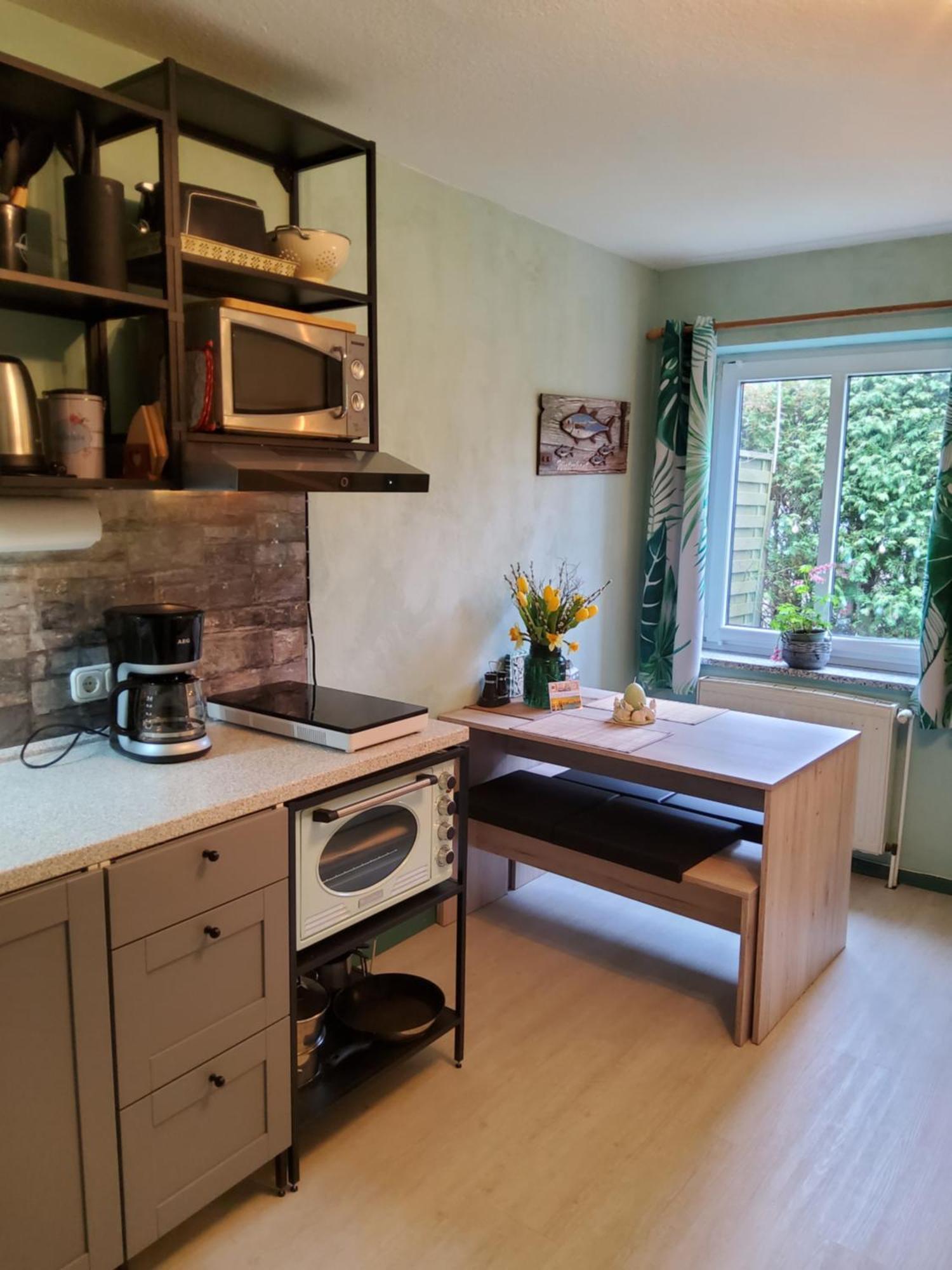 Studio-Apartment Mit Kleinem Gartenanteil Burg auf Fehmarn Bagian luar foto