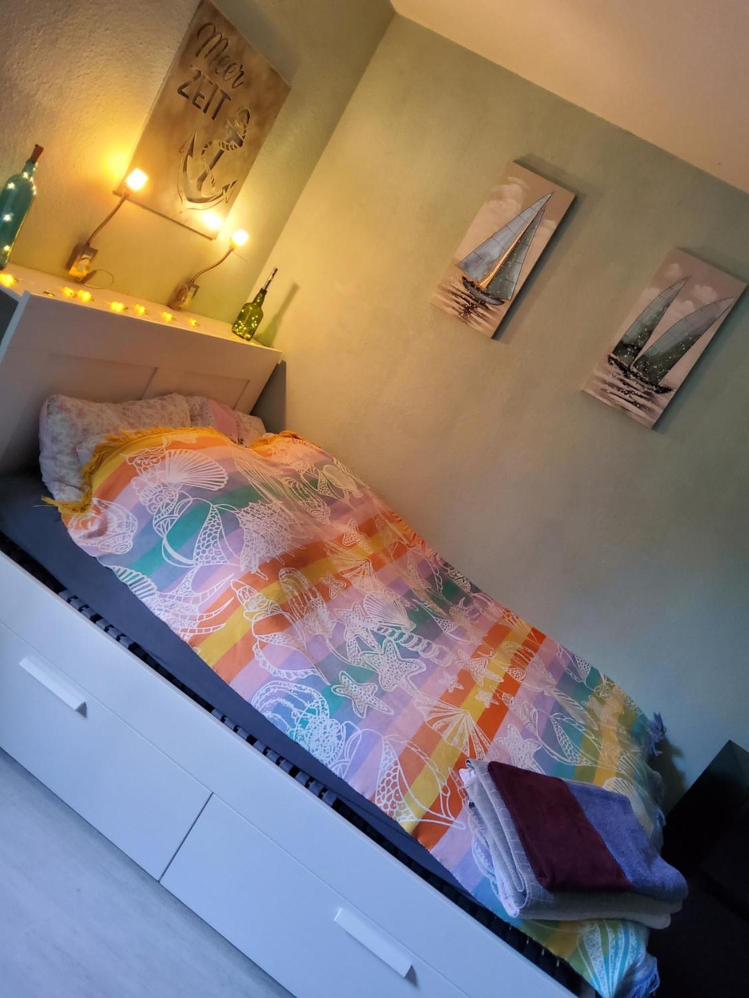 Studio-Apartment Mit Kleinem Gartenanteil Burg auf Fehmarn Bagian luar foto