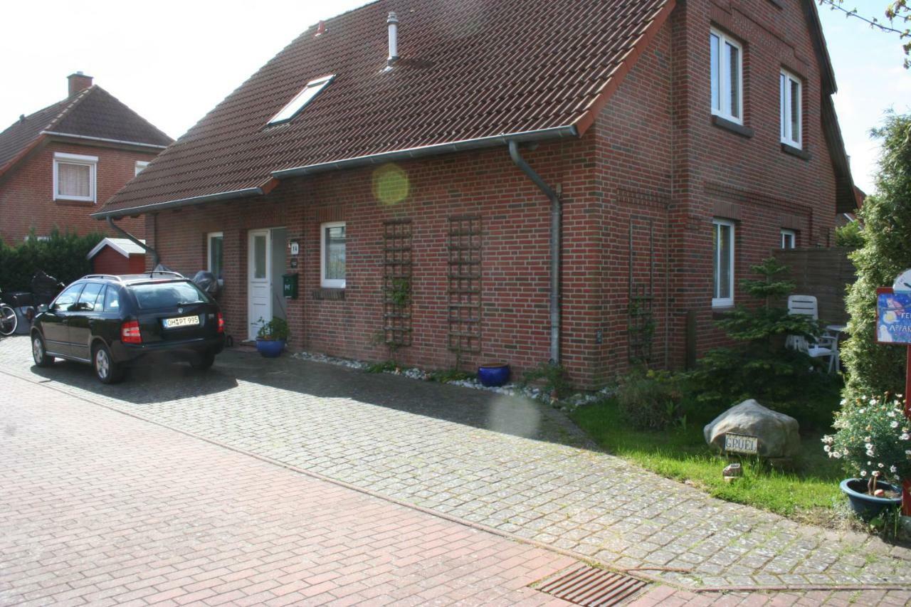 Studio-Apartment Mit Kleinem Gartenanteil Burg auf Fehmarn Bagian luar foto